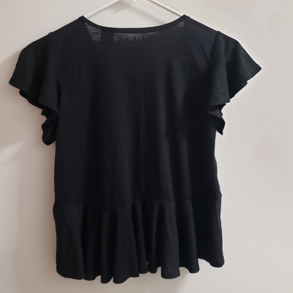 Black Guess Top - Picture 2 of 2